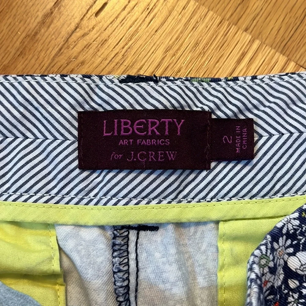 J.Crew liberty art fabric shorts size 2 blue floral Meadow print